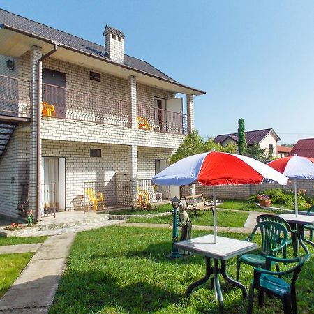 Akunamatata - Мини Отель Zatoka Bagian luar foto